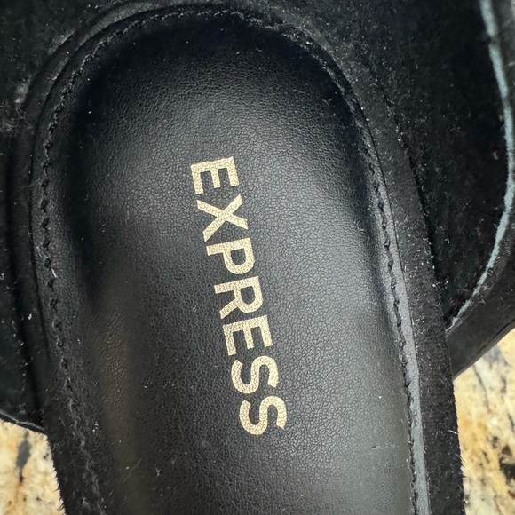 Express Black Heels With Tortoise Ankle Buckle Size 10 - Picture 8 of 8